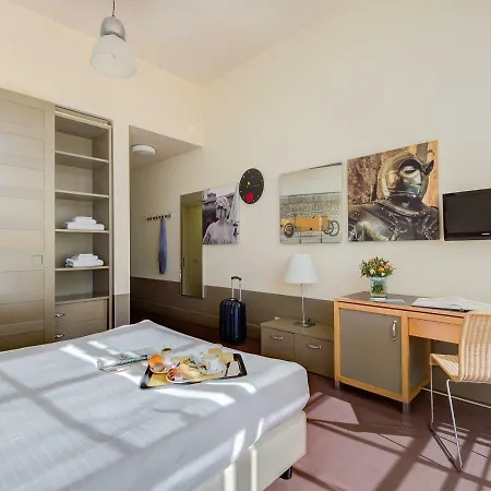 Camplus Guest Lingotto Casa Per Ferie Hotel Turin