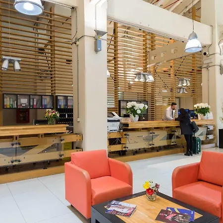Camplus Guest Lingotto Casa Per Ferie * Turin