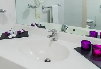 Camplus Guest Lingotto Casa Per Ferie Otel *